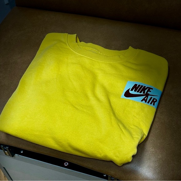 Air Jordan Men’s custom crewneck sweatshirt - Picture 1 of 7